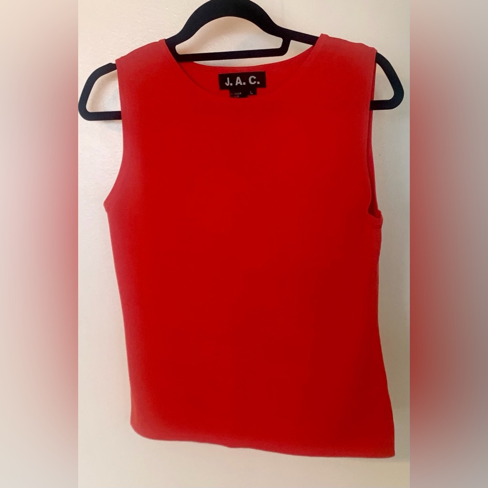Women’s Top, Red, JAC Size Large